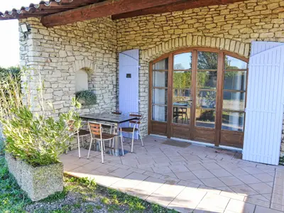 Ferienwohnung für 4 Personen (65 m²) in Velleron 1/10