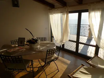 DiningRoom
