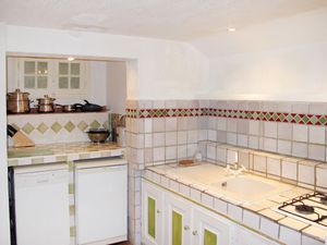 23846648-Ferienwohnung-4-Vence-300x225-1