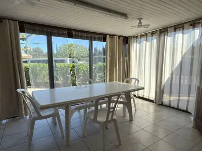DiningRoom
