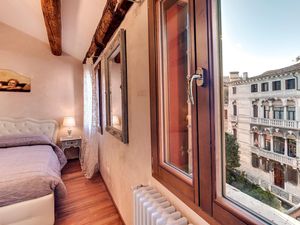 23268113-Ferienwohnung-3-Venedig-300x225-2