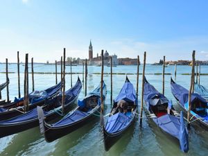 23836776-Ferienwohnung-5-Venedig-300x225-2