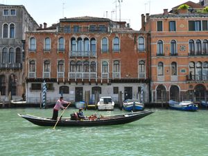 23837373-Ferienwohnung-3-Venedig-300x225-1