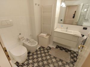 23844586-Ferienwohnung-4-Venedig-300x225-4