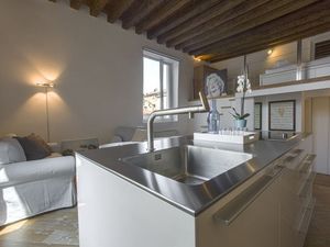 21593703-Ferienwohnung-2-Venedig-300x225-5