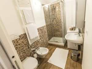 21593713-Ferienwohnung-6-Venedig-300x225-2