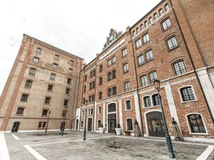 21593709-Ferienwohnung-3-Venedig-300x225-1