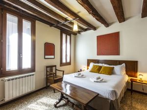 22133821-Ferienwohnung-6-Venedig-300x225-4