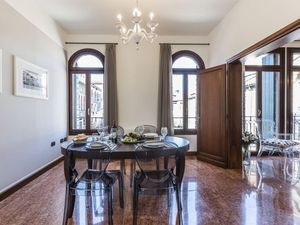 22133891-Ferienwohnung-4-Venedig-300x225-2