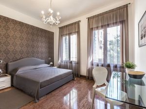 22133893-Ferienwohnung-4-Venedig-300x225-1