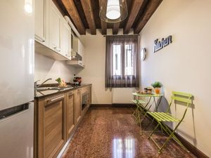 22133885-Ferienwohnung-4-Venedig-300x225-2