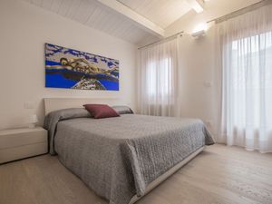 22145109-Ferienwohnung-5-Venedig-300x225-1