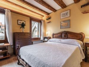 22678645-Ferienwohnung-6-Venedig-300x225-4