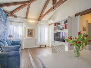 22678669-Ferienwohnung-3-Venedig-300x225-5