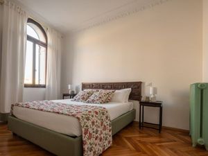 22688699-Ferienwohnung-6-Venedig-300x225-1