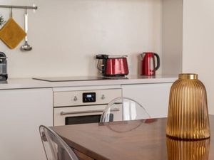 22688703-Ferienwohnung-4-Venedig-300x225-2