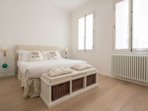 22688731-Ferienwohnung-4-Venedig-300x225-3