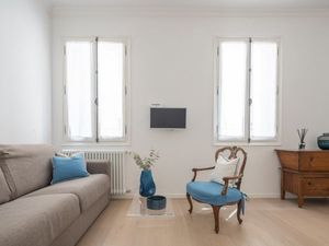 22688731-Ferienwohnung-4-Venedig-300x225-4