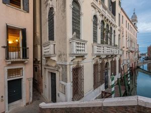 23109229-Ferienwohnung-3-Venedig-300x225-4