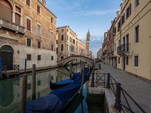 23109151-Ferienwohnung-3-Venedig-300x225-1