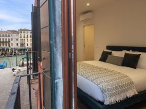 23352238-Ferienwohnung-6-Venedig-300x225-1