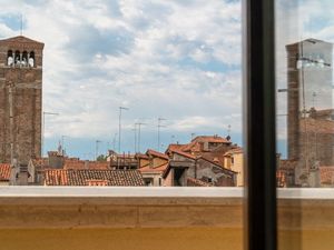 23486513-Ferienwohnung-4-Venedig-300x225-3