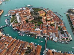 23545207-Ferienwohnung-4-Venedig-300x225-4