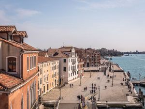 23588699-Ferienwohnung-4-Venedig-300x225-2