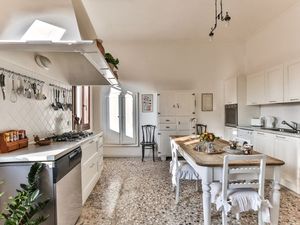 23588696-Ferienwohnung-8-Venedig-300x225-4