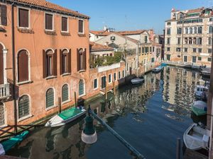 23588704-Ferienwohnung-4-Venedig-300x225-1