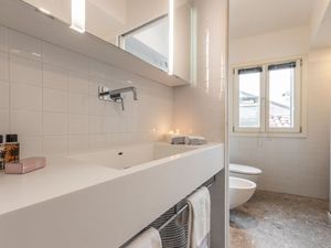 23588712-Ferienwohnung-4-Venedig-300x225-2