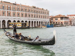 23588707-Ferienwohnung-4-Venedig-300x225-5