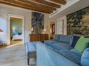 23588715-Ferienwohnung-4-Venedig-300x225-3