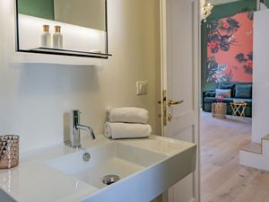 23588717-Ferienwohnung-4-Venedig-300x225-4