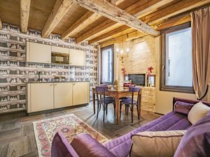 23588720-Ferienwohnung-4-Venedig-300x225-1