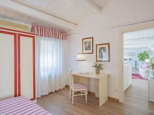 23588729-Ferienwohnung-4-Venedig-300x225-1