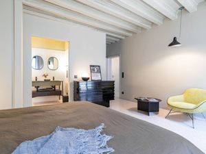 23588735-Ferienwohnung-4-Venedig-300x225-0