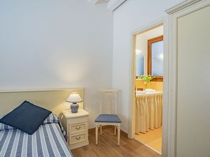 23588727-Ferienwohnung-4-Venedig-300x225-3