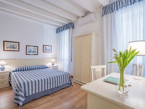 23588727-Ferienwohnung-4-Venedig-300x225-3