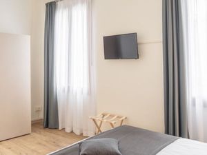 23878127-Ferienwohnung-2-Venedig-300x225-4