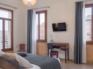 23878128-Ferienwohnung-2-Venedig-300x225-1