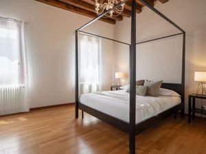 23878134-Ferienwohnung-4-Venedig-300x225-4