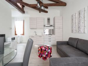 23878155-Ferienwohnung-6-Venedig-300x225-4