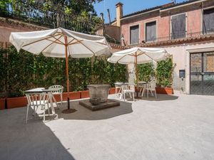 23878149-Ferienwohnung-2-Venedig-300x225-1