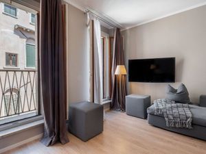 23878148-Ferienwohnung-4-Venedig-300x225-5