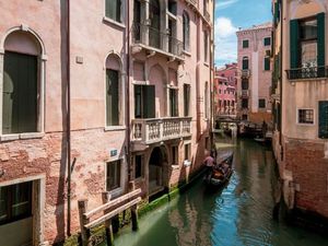 23878150-Ferienwohnung-4-Venedig-300x225-4