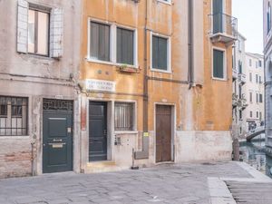 23878153-Ferienwohnung-4-Venedig-300x225-2