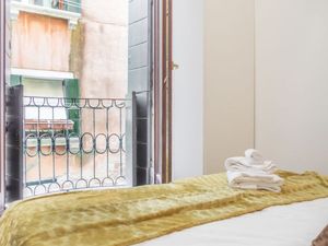 23878158-Ferienwohnung-6-Venedig-300x225-5