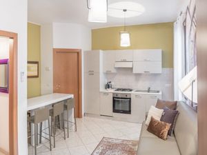 23878158-Ferienwohnung-6-Venedig-300x225-5