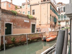 23878160-Ferienwohnung-5-Venedig-300x225-4